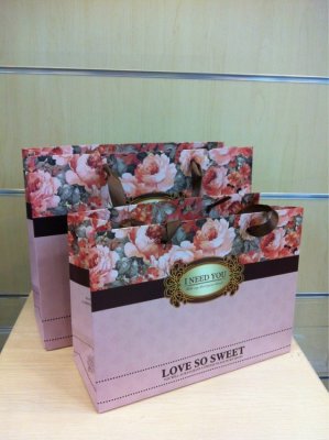 New High-end EK Portable Fashion Beautiful Handbag Flower Case Gift Box Packaging Bag
