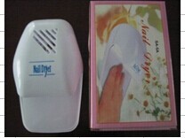 A single nail dryer color-boxed TV product DIYer 024