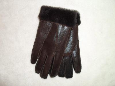 Men fur sewing three Sheepskin wool gloves