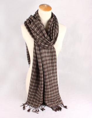 Yiwu factory manufacturers wholesale wholesale cotton scarves unisex small Plaid scarf with postage