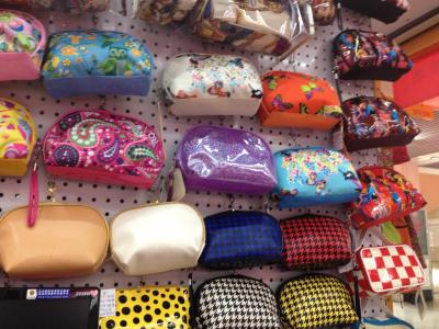 Factory direct sales, three-set semi cosmetic bag, cosmetic bag single, half, handbag, semicircular cosmetic bag