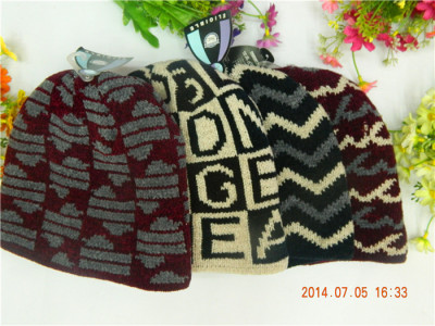 Fall/winter men's hats have eaves chenille knit hat man Hat double Jacquard snow Hat