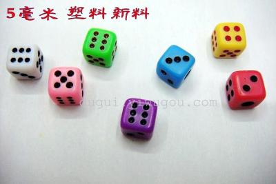 Plastic dice, 5 mm accessories color for lighter accessories or a variety of products in the pen accessories