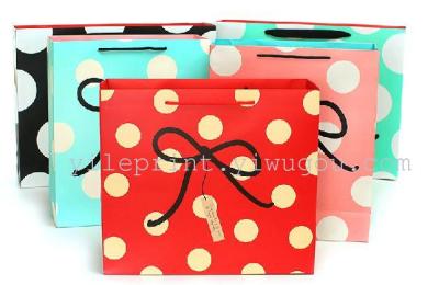 Fashion gift bag paper bag big size clothes bags exquisite circle of rope bags
