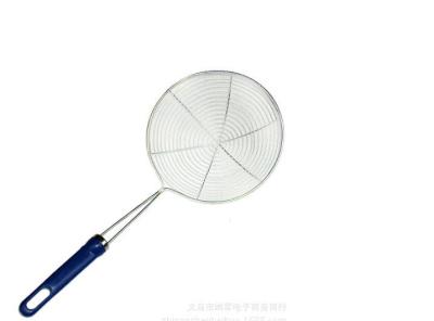 Wire leakage long handle Wire leakage barbecue Fried oil leakage lo mein net kitchen articles 2 yuan daily provisions