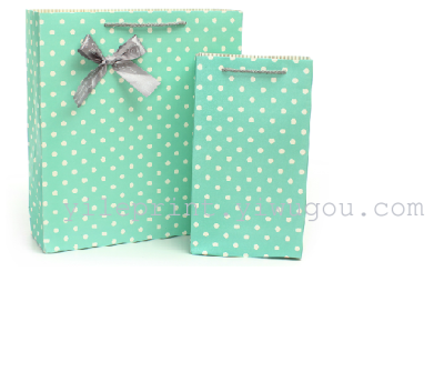 Fresh fashion gift bag small gift bags of Green Pearl paper squares gift bag rope bag paper bag