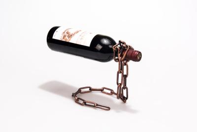Creative magic chain suspension wine rack