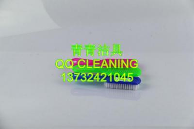 Plastic brushes, shoe brush, clothes brush Green ware 13732421045