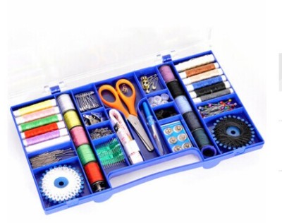 Blue portable boxed portable combination of needle and thread to sew suits at home sewing box colored threads