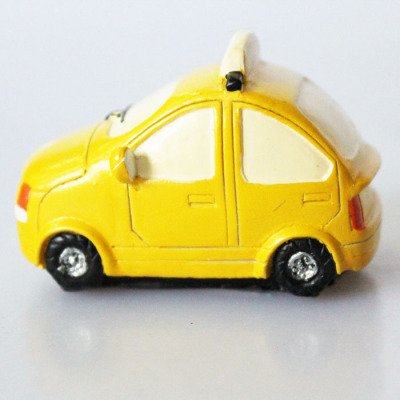 Resin crafts micro-landscapes parts resin ornaments mini car sand toy wholesale