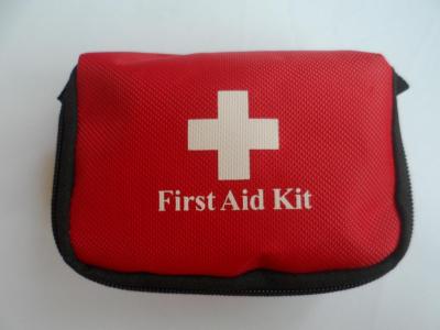 Mini outdoor first-aid kit car emergency medical rescue package bag can be customized printing LOGO