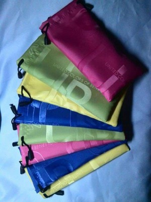 Mixed see colour polyester eyeglass bag