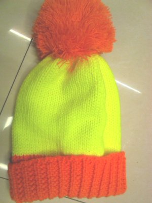 Dual color in autumn and winter in Europe and wool ball cap knitting machine Christmas knit hat