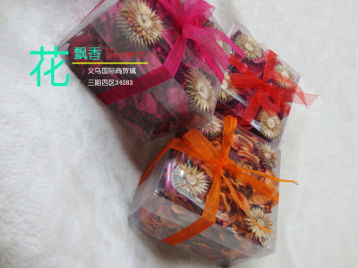 Sachet dried flower box in monochrome dried flower package
