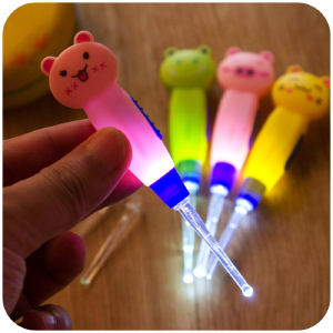 Cartoon animals removable clean ear spoon light ear pick ear cleaning tool Q