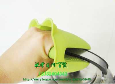 Hippo Thickened Heat Insulation Gloves Microwave Oven Special Silicone Gloves Anti-Scald Bowl Holder Pot Clip