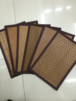 Handmade pure natural environmental protection green straw mat.