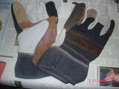 Two layer of leather welding gloves for the work of leather