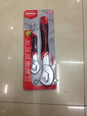 [factory direct selling] universal wrench, ratchet wrench, cross wrench, carbon steel