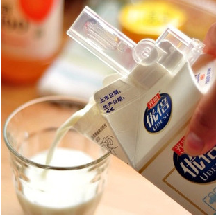 Japan KM factory direct selling 1027 boxes of milk sealer box beverage sealer