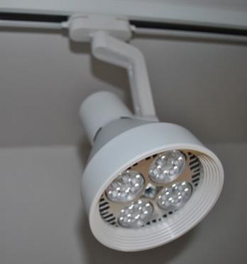 LED track lamp PAR30 led Spotlight spot light E27 lampholder guide spotlights     stock