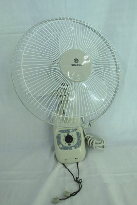 220V12 inch shaking wall fan