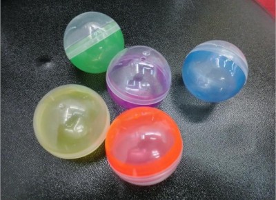 Finally, using plastic capsule eggshell 30*45mm