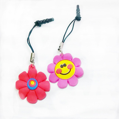 Mobile phone pendant smiley small red cartoon avatar dust plug