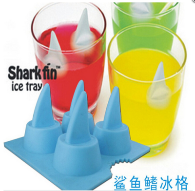 Creative creative silicone ice trays/shark fin ice tray ice mold/ice box DIY freezer/ice box