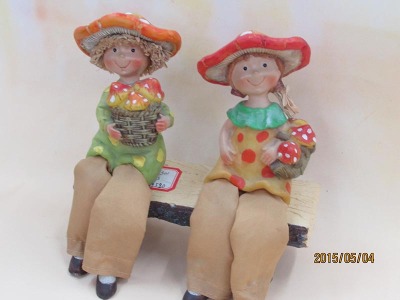 Mushroom cloth leg girl resin figures decorated vegetables and fruits decoration resin crafts