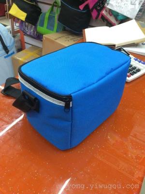 Factory direct 6 cans bubing 600D Oxford bags, insulated bags, ice bags, insulated bags