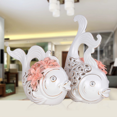 Gao Bo Decorated Home Modern wedding home decoration safflower ceramic fish lovers kissing fish