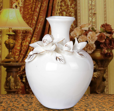 Gao Bo Decorated Home European-Style Living Room Decorations Pinch Ceramic Small Vase Ceramic Craft Decoration White Porcelain Gold Vase
