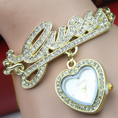 Creative personality table upscale ladies watch heart shaped diamond ladies Bracelet Watch wholesale