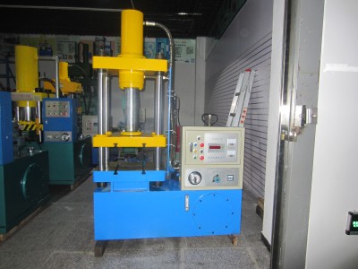 Hydraulic lock embossing machine all kinds of embossing machine