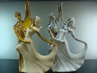 Ceramic ornaments Wedding couples