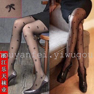 Cool Yat-core-spun silk Jacquard tights