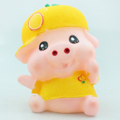 Ten Yuan Store Distribution Not Afraid of Falling Sugar Gum Craft Money Box Sugar Gum Doll Pig Toy Coin Bank