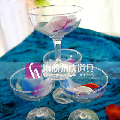 Wedding props wholesale wedding wine glass goblet party supplies acrylic champagne cup.