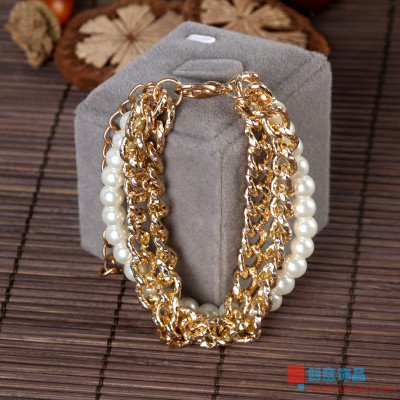 Europe and South Korea retro big fan metal pearl chain bracelet Jewelry