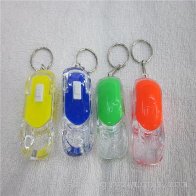 The key is the key to the car key to the lamp, the lamp of the key is the manufacturer of the key.