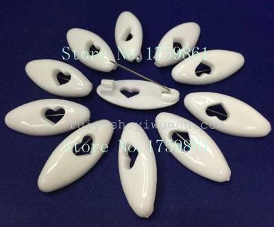 Chicken Hearts White Scarf Buckle, Black/White Scarf Buckle, Color Scarf Buckle, Plastic Pin, Plastic Buckle!