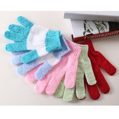 One - colored gloves, five fingers, bath gloves, bath towel, bath towel and gloves.