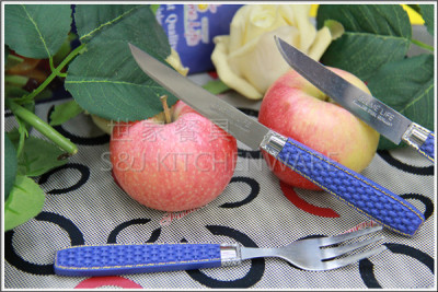 The new boxed 12PCS color woven plastic stamping knife fruit knife and fork fork