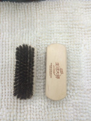 Pure horse shoe brush brush pure mane does not hurt the shoes 212 color hair brush