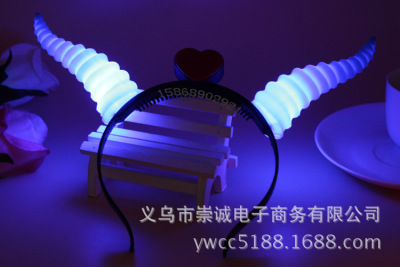 Light emitting antelope horn headdress head hoop Christmas decorations stall hairpin small commodity wholesale