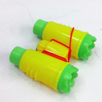 Bags of children's toys, plastic telescope outdoor small toys