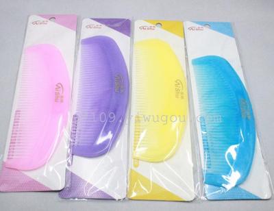 Comb Crescent Color Comb Thickened Massage Comb Clinker Comb 2 Yuan Distribution Global Small Goods