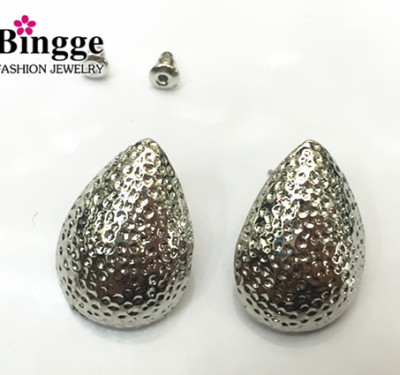 The Middle East export jewelry alloy plating white K Stud Earrings
