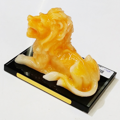 Ten Yuan Store Delivery Fine Ornaments Resin Crafts Imitation Jade Ornaments Crystal with Seat Yellow Lion